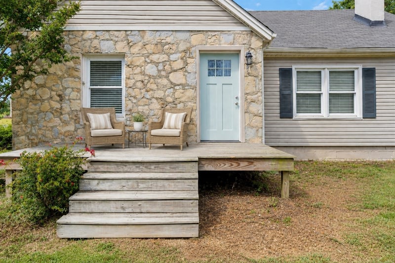 108 Greenwood Acres Dr, Columbia, TN 38401