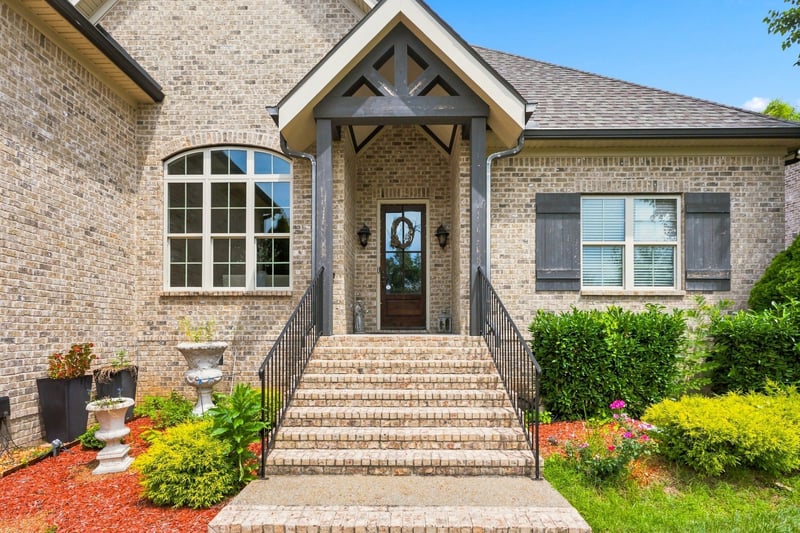 1043 Alice Springs Cir, Spring Hill, TN 37174
