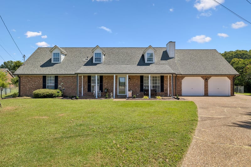 512 Decherd Ln, Smyrna, TN 37167