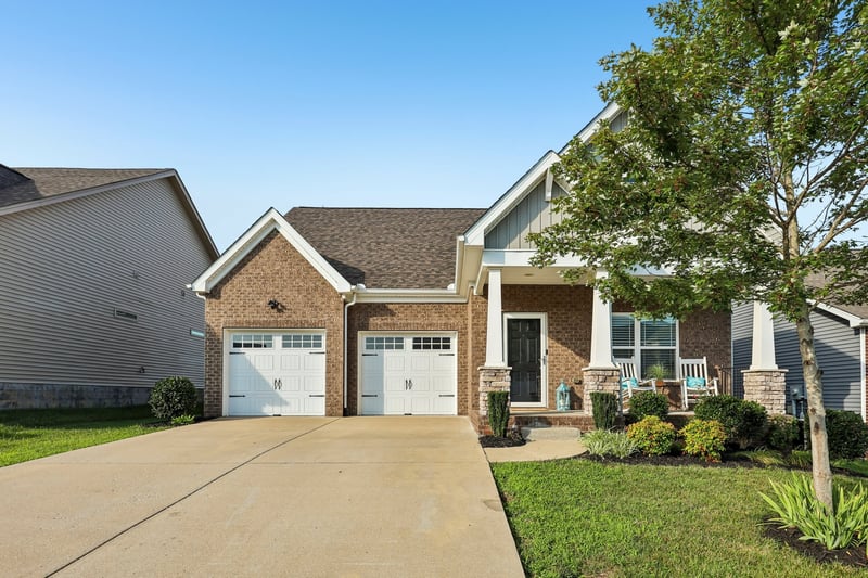 1319 Coates Ln, Gallatin, TN 37066