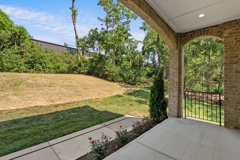 600 Summit Trl, Nashville, TN 37207