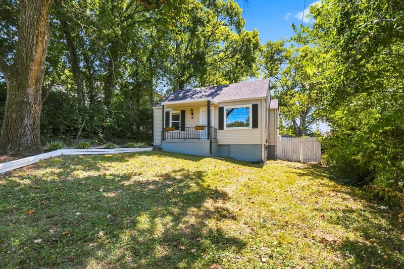 932 West Ave, Nashville, TN 37206