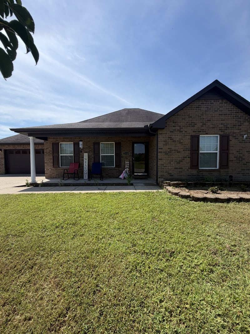 2720 Ridgewood Dr, Christiana, TN 37037
