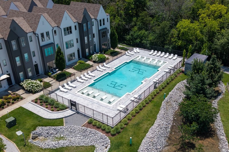 344 East Village Ln, Nashville, TN 37216