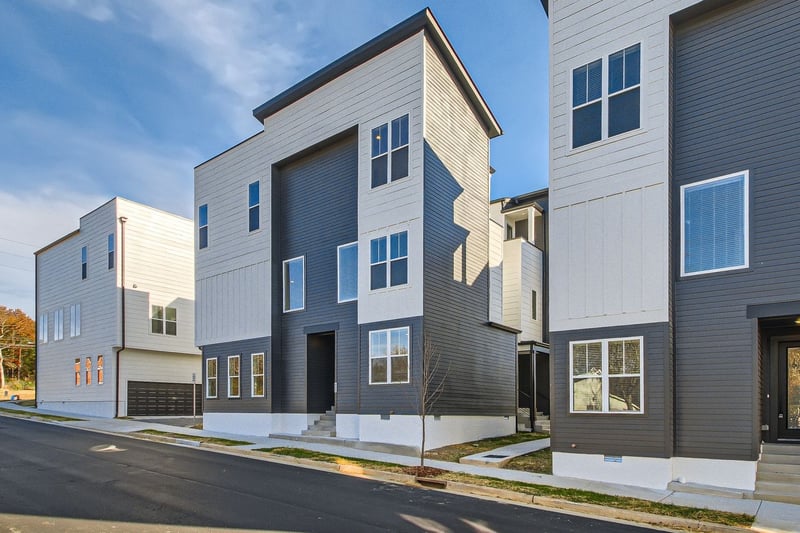 405 Serenity Ln, Nashville, TN 37207