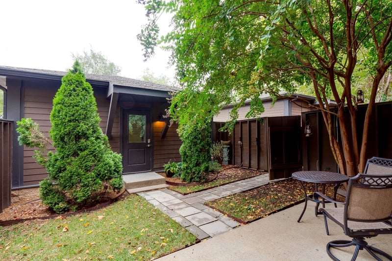 928 Caruthers Ave, Nashville, TN 37204