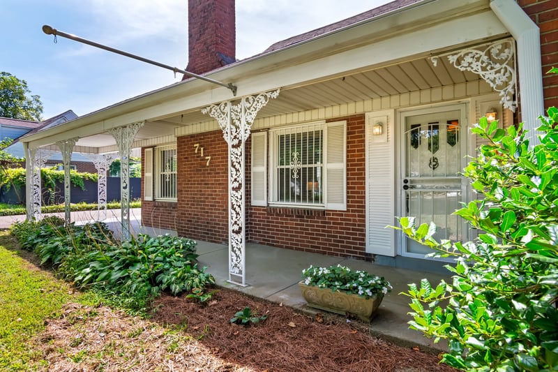 717 Currey Rd, Nashville, TN 37217