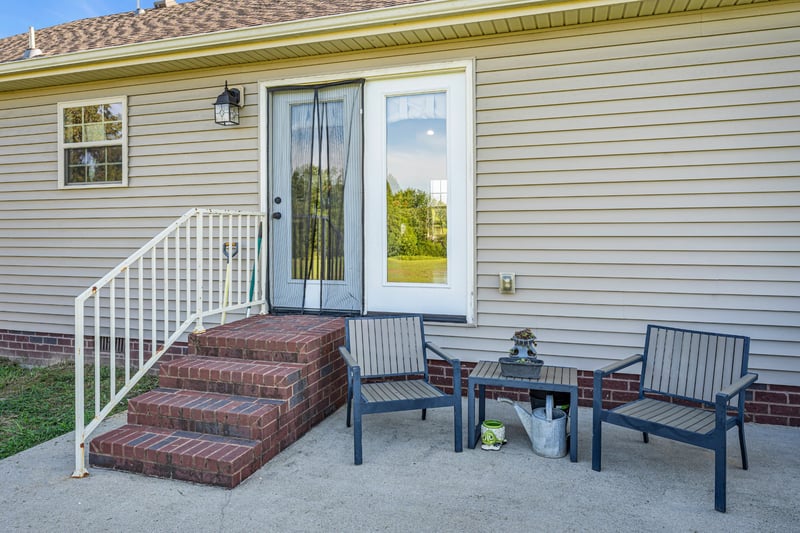 1288 Mount Olive Rd, Westmoreland, TN 37186