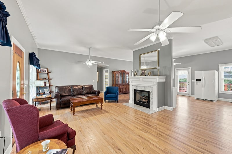 4216 Maxwell Rd, Antioch, TN 37013