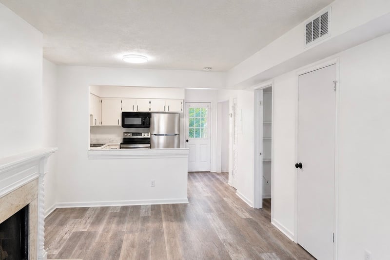 733 Lake Terrace Dr, Nashville, TN 37217