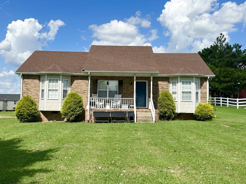 4375 Matthews Rd, Cedar Hill, TN 37032