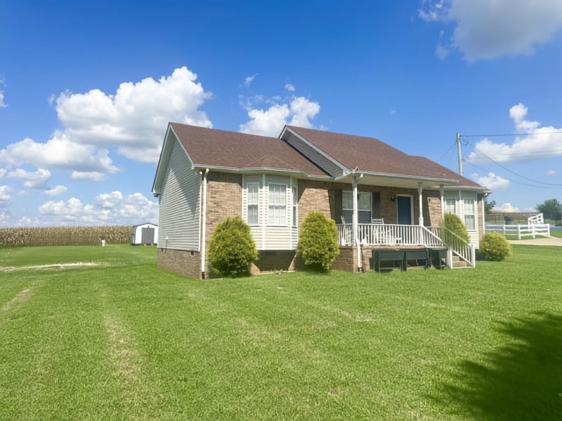 4375 Matthews Rd, Cedar Hill, TN 37032