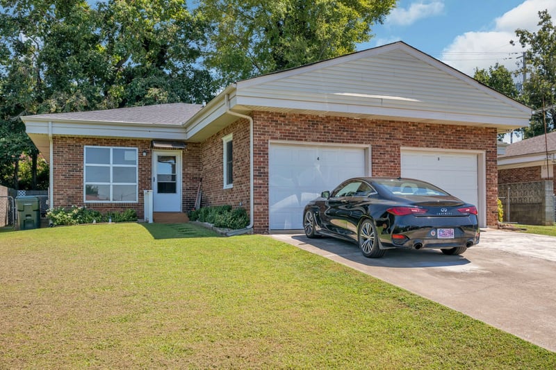 108 Villa Cir, Dickson, TN 37055