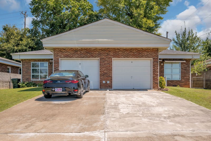 108 Villa Cir, Dickson, TN 37055