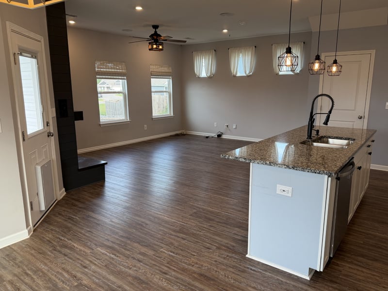 2117 Franks Ct, Columbia, TN 38401