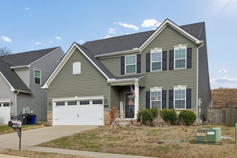 3043 Persimmon St, Columbia, TN 38401