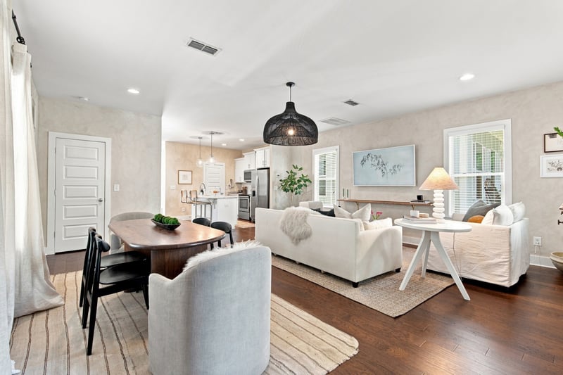 717 Cottage Park Dr, Nashville, TN 37207