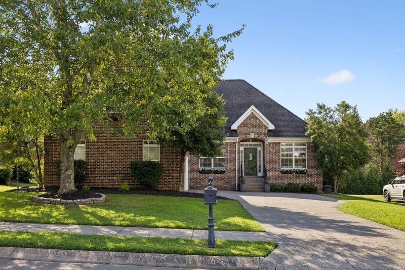 1631 Fair House Rd, Spring Hill, TN 37174