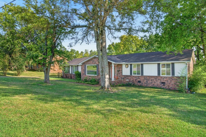 148 Allen Dr, Hendersonville, TN 37075