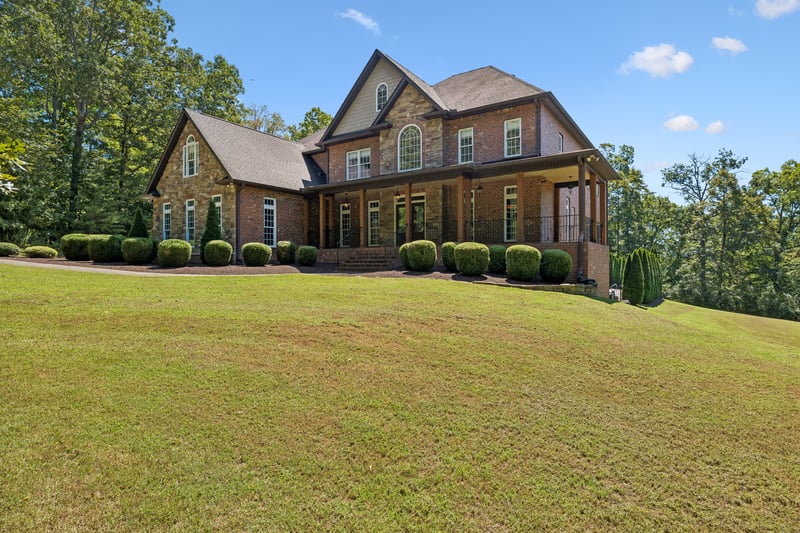 1032 Dogwood Ln, Burns, TN 37029