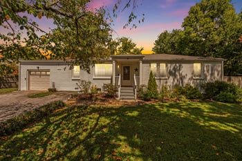 3118 Lake Park Dr, Nashville, TN 37211