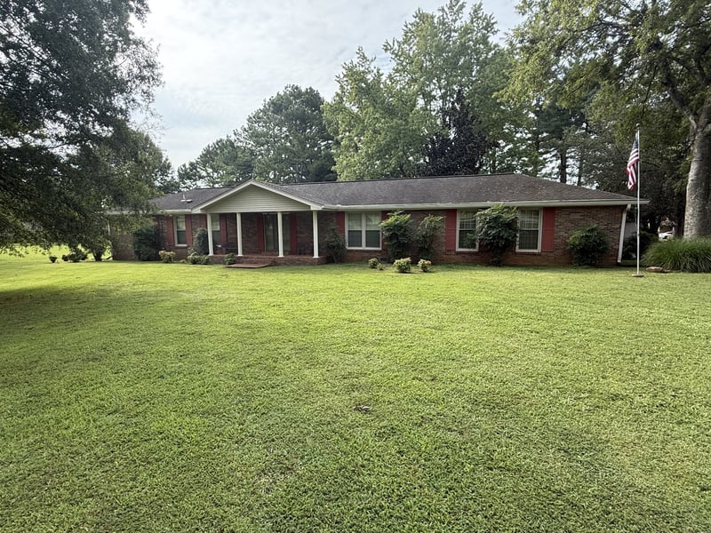 112 Cedar Way Dr, Lebanon, TN 37087