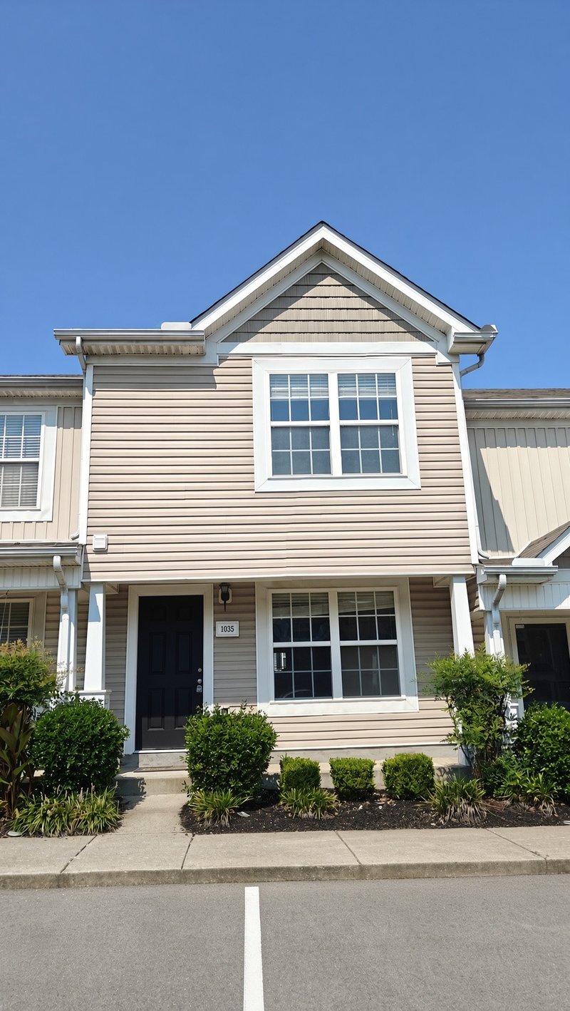 1035 Arlene Dr, La Vergne, TN 37086