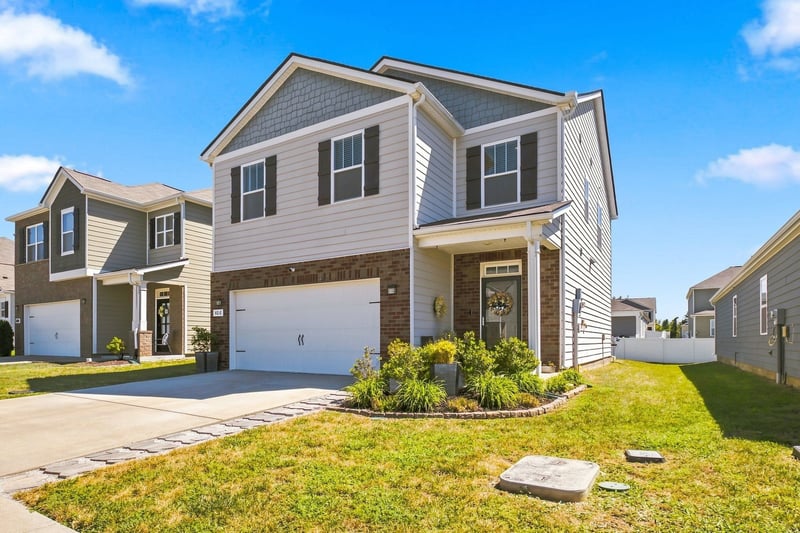 806 Long Leaf Rd, Lebanon, TN 37087
