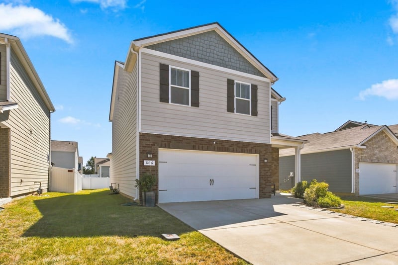 806 Long Leaf Rd, Lebanon, TN 37087