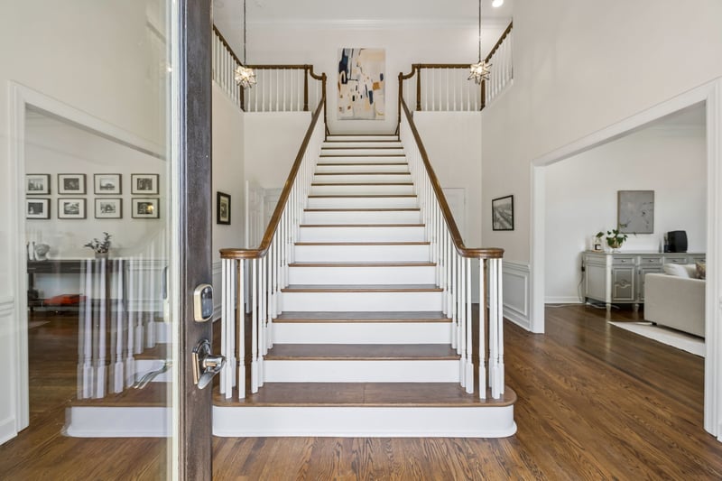 310 Deerwood Ln, Brentwood, TN 37027