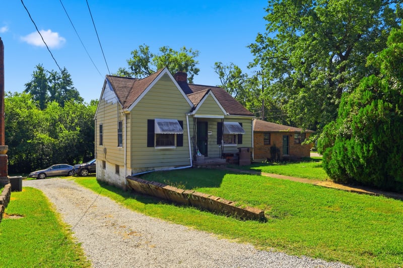 2902 Murray Cir, Nashville, TN 37216