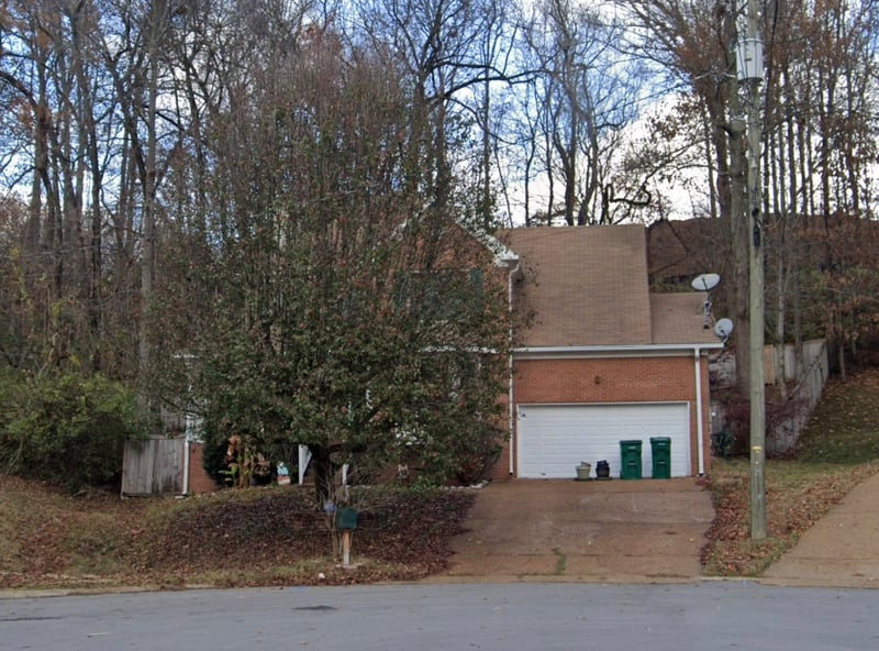 105 Muir Ct, Old Hickory, TN 37138