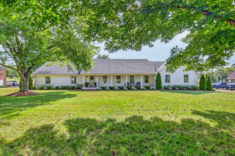 1305 Chickasaw Dr, Brentwood, TN 37027