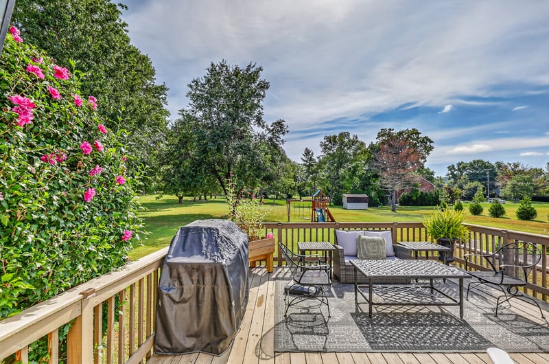 1305 Chickasaw Dr, Brentwood, TN 37027
