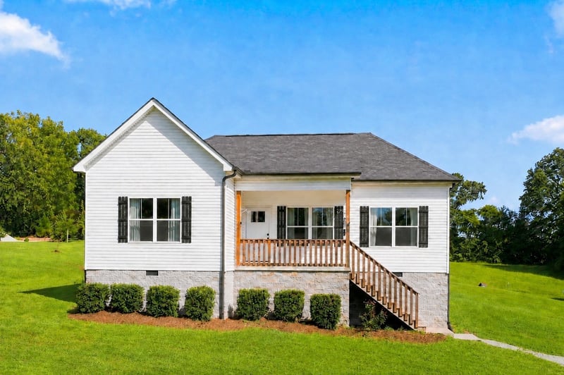 865 Hafner Rd, Charlotte, TN 37036