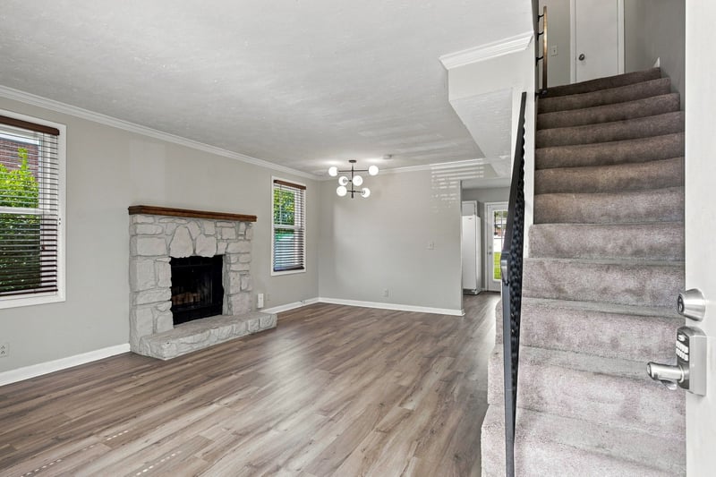 2440 Fairbrook Dr, Nashville, TN 37214