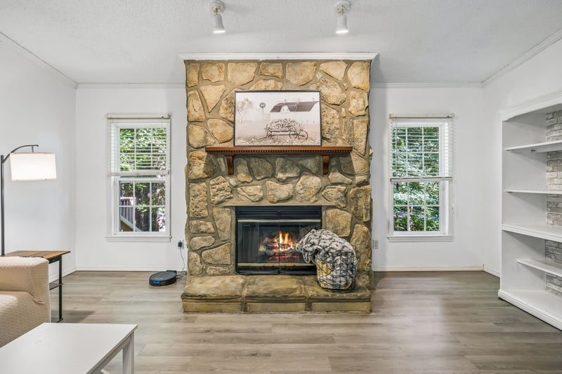 605 Lucas Rd, Dickson, TN 37055