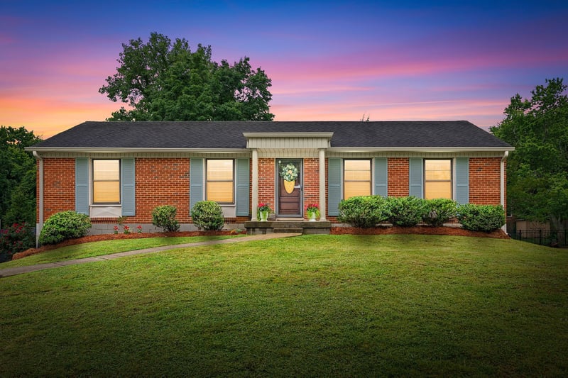 607 Elaine Dr, Nashville, TN 37211