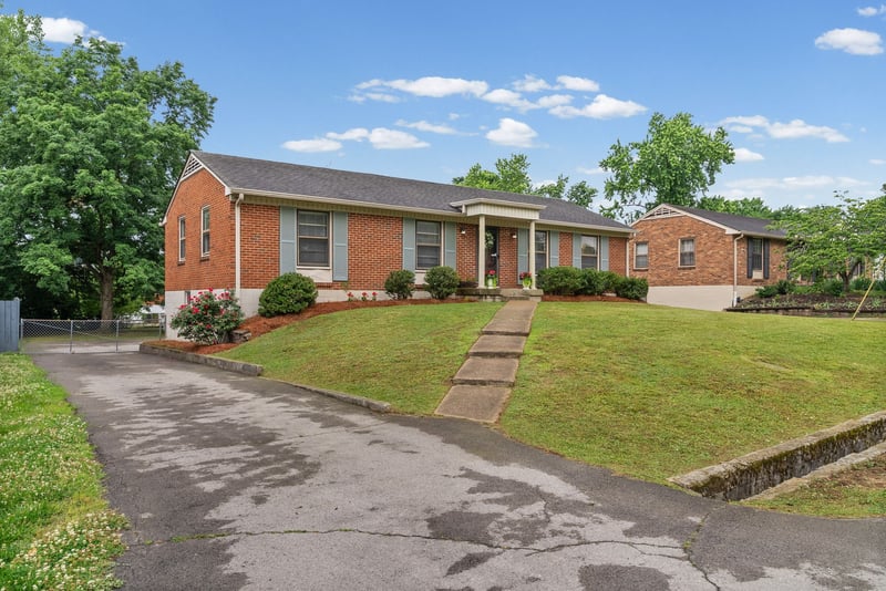 607 Elaine Dr, Nashville, TN 37211