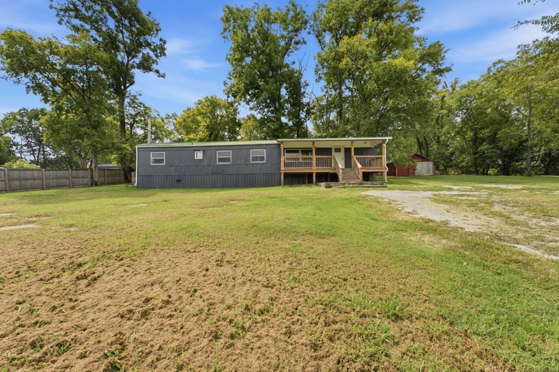 17 Switchboard Rd, Brush Creek, TN 38547