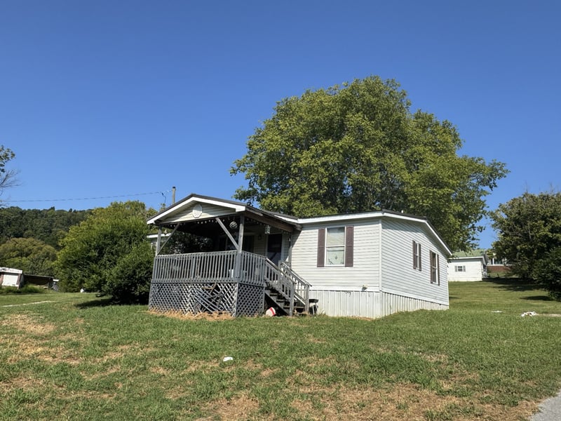 3 Washer Ln, Elmwood, TN 38560