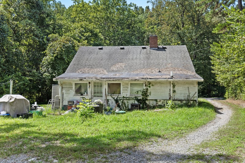 1318 Old Clarksville Pike, Pleasant View, TN 37146