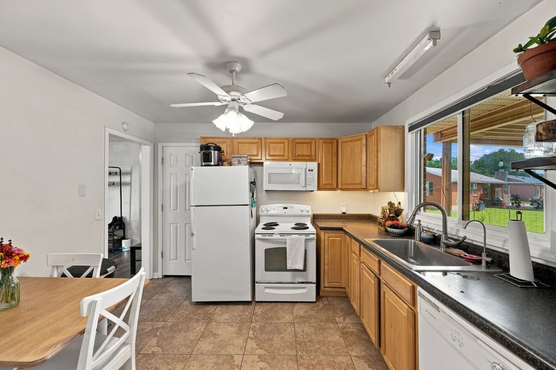 1914 Cypress Dr, Murfreesboro, TN 37130