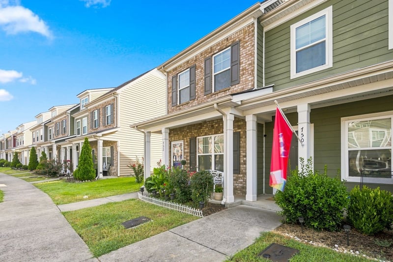 752 Bradburn Village Way, Antioch, TN 37013