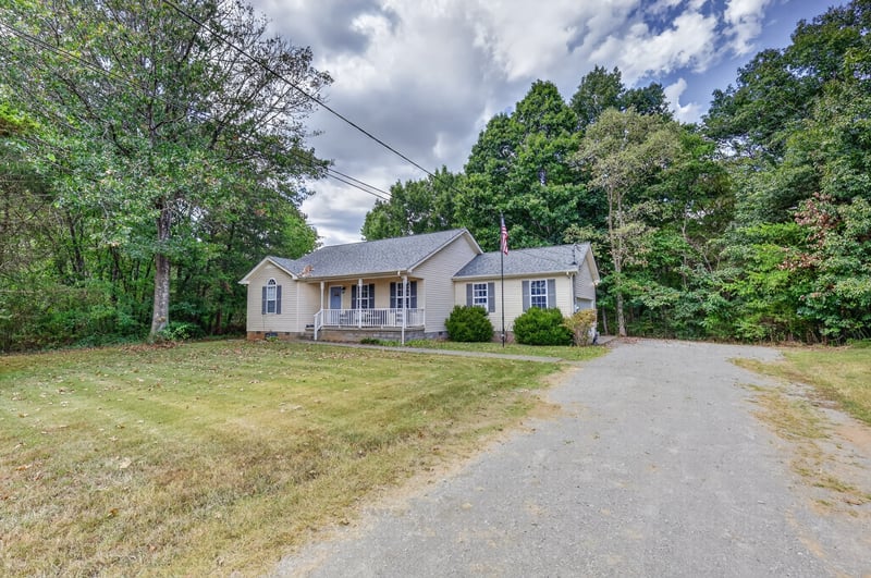 329 Fazio Ct, Bell Buckle, TN 37020