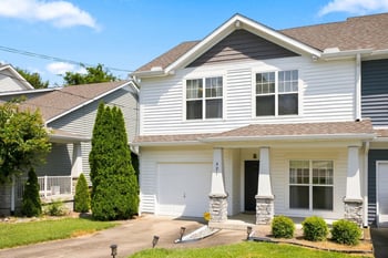 421 Normandy Cir, Nashville, TN 37209