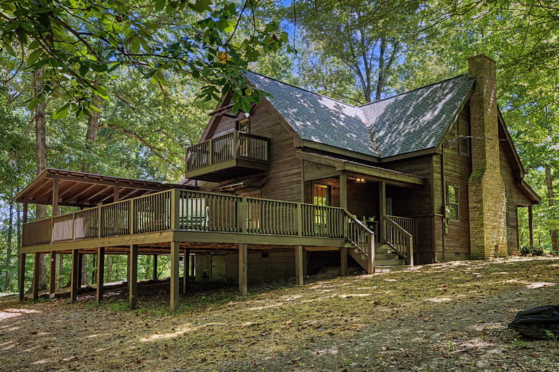 1453 Hawkins Rd, White Bluff, TN 37187