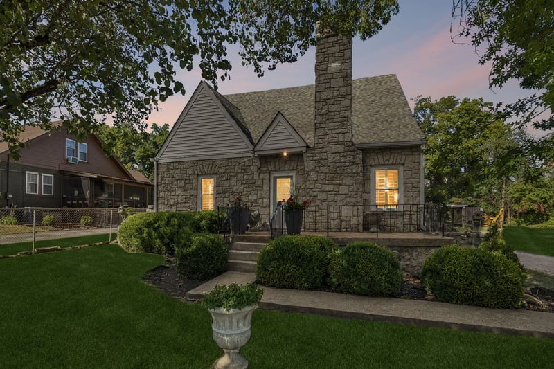 3100 River Dr, Nashville, TN 37218