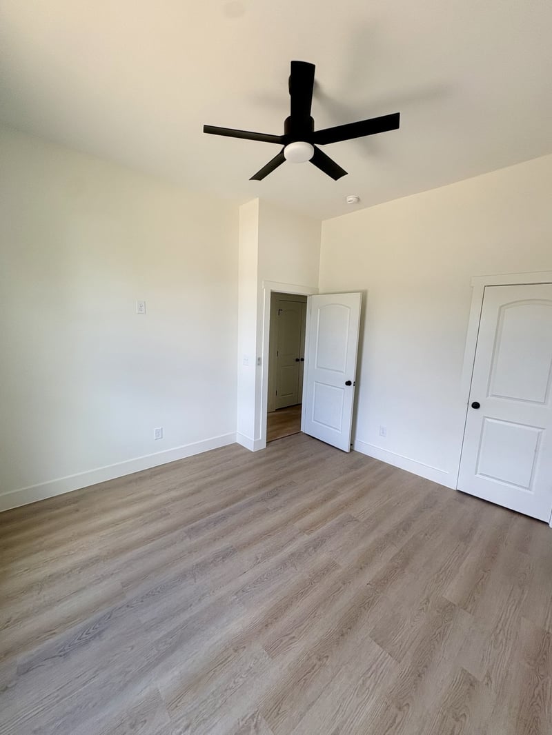 3012 Sumner Dr, Westmoreland, TN 37186