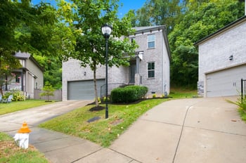 1457 Scarcroft Ln, Nashville, TN 37221